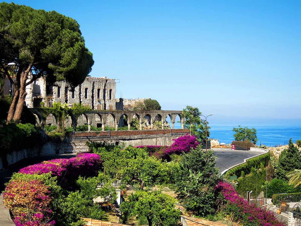 Prachtige panorama landschap van Taormina